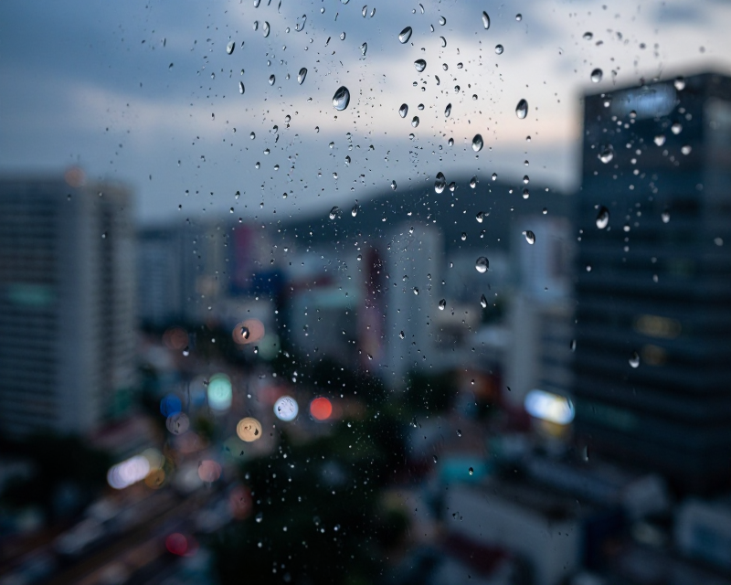 Rainy Urban Mood